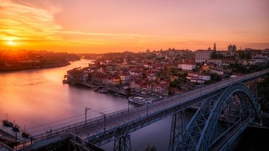 Порту планує підвищити туристичний податок через зростання популярності серед мандрівників