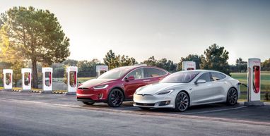 Tesla призупинила замовлення Model S і X у Китаї на тлі торгової війни
