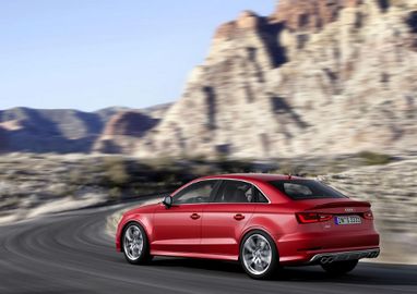 Audi презентовала самый маленький седан своего модельного ряда