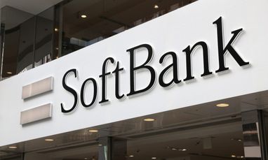 OpenAI веде переговори про залучення $1 млрд від SoftBank для створення пристроїв на базі ШІ