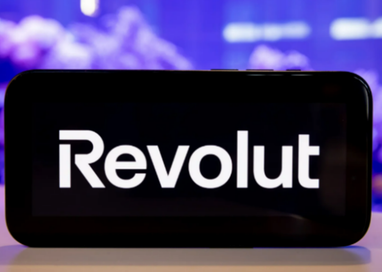 Revolut у Великій Британії запускає власного мобільного оператора