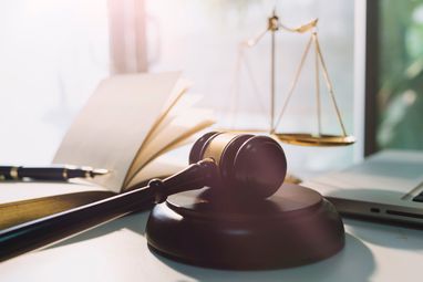 Вперше скасовано санкції, запроваджені чинним Президентом