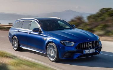Названо найкращі спортивні автомобілі 2023 року