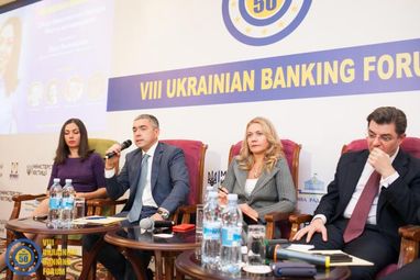 Як зміниться банківський сектор України, обговорили у Києві