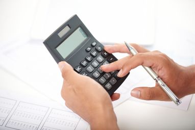 Яку пенсію отримуватимуть працівники з зарплатою 15 тисяч гривень