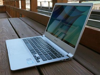 Samsung представила самый легкий ноутбук (фото)