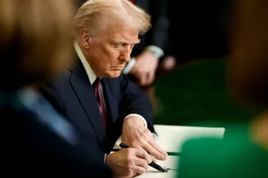 Трамп наказав закрити південний кордон