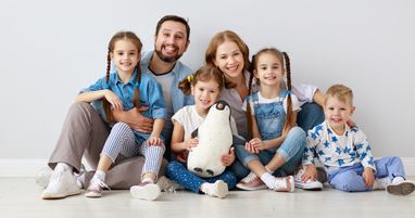 Многодетная семья: как получить статус и какие льготы предусмотрены