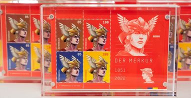 В Австрії розробили криптовалютну марку для листів (фото)