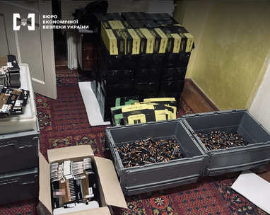 БЭБ разоблачило масштабное подпольное производство батареек в Киевской области