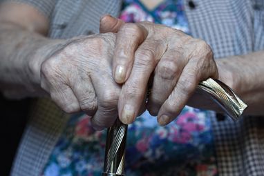 На що вистачає української пенсії