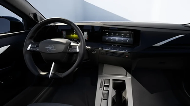 Opel Astra подешевел на 1600 евро: что входит в новую комплектацию (фото)