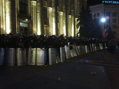 У Харкові провели антитерористичну операцію, за 12 хв арештовано 70 сепаратистів - МВД