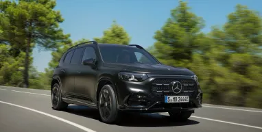 Mercedes-Benz выпустил новый семейный электрокроссовер (фото)