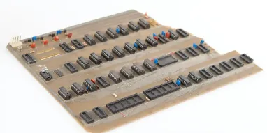 Прототип первого компьютера Apple выставили на аукцион