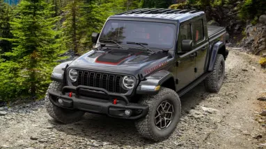 Jeep представил агрессивный внедорожный пикап для любителей бездорожья (фото)