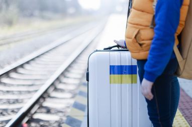 Как украинские беженцы влияют на экономику стран ЕС