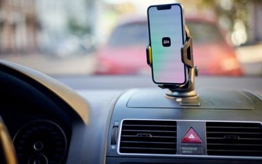 «Дія» автоматично показуватиме штрафи за паркування