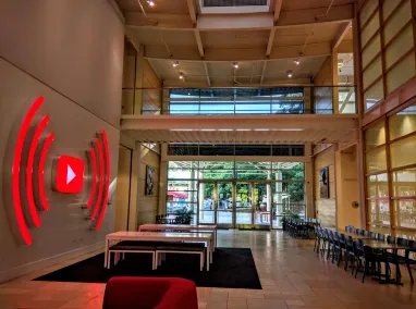 YouTube створив майже пів мільйона робочих місць у США