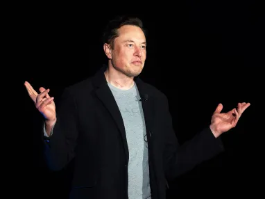 Маск залишається найбагатшою людиною у світі - Bloomberg