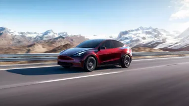 Tesla готує до оновлення свій найдешевший кросовер