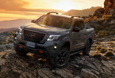 <i>Nissan Frontier</i>