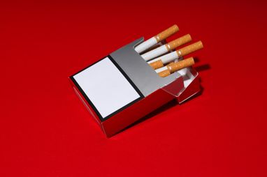 Сколько стоит пачка сигарет в разных странах мира (инфографика)