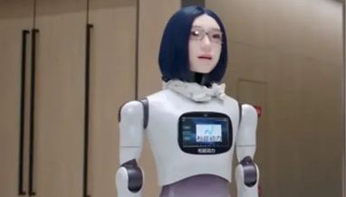 В Китае представили робота-гуманоида с реалистичным лицом (фото)