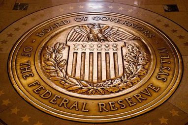 ФРС оставила учетную ставку на уровне 5,25−5,5%