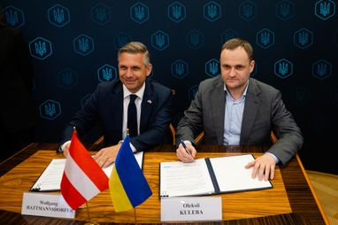 Україна та Австрія домовилися про спільну відбудову доріг та житла