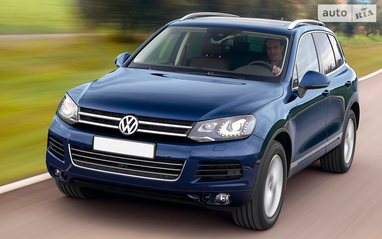 Які автомобілі дарували українці у 2023 році (інфографіка)