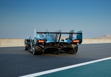 Фото: Aston Martin