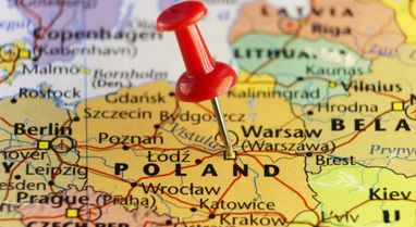 Польща хоче продовжити термін виплат за українських біженців