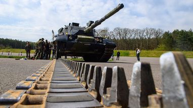 Керівник Rheinmetall розкрив деталі українсько-німецького виробництва броньованої техніки