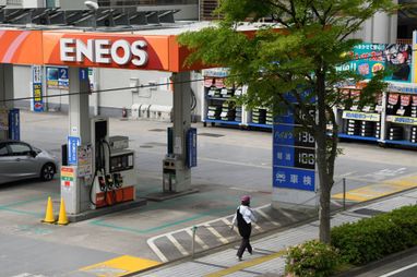 Крупнейший нефтеперерабатывающий завод Японии отказался от российской нефти