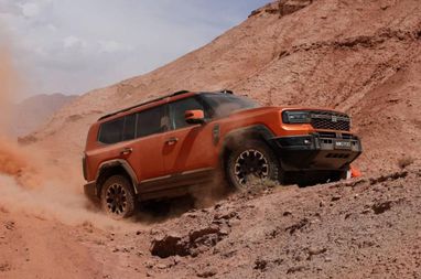 У Китаї представили потужний позашляховик (фото)