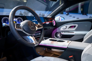 Дебютував найдешевший електрокар Mercedes за 36 тис. доларів (фото)