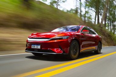 BYD інвестує $14 млрд у «розумні» функції автомобілів