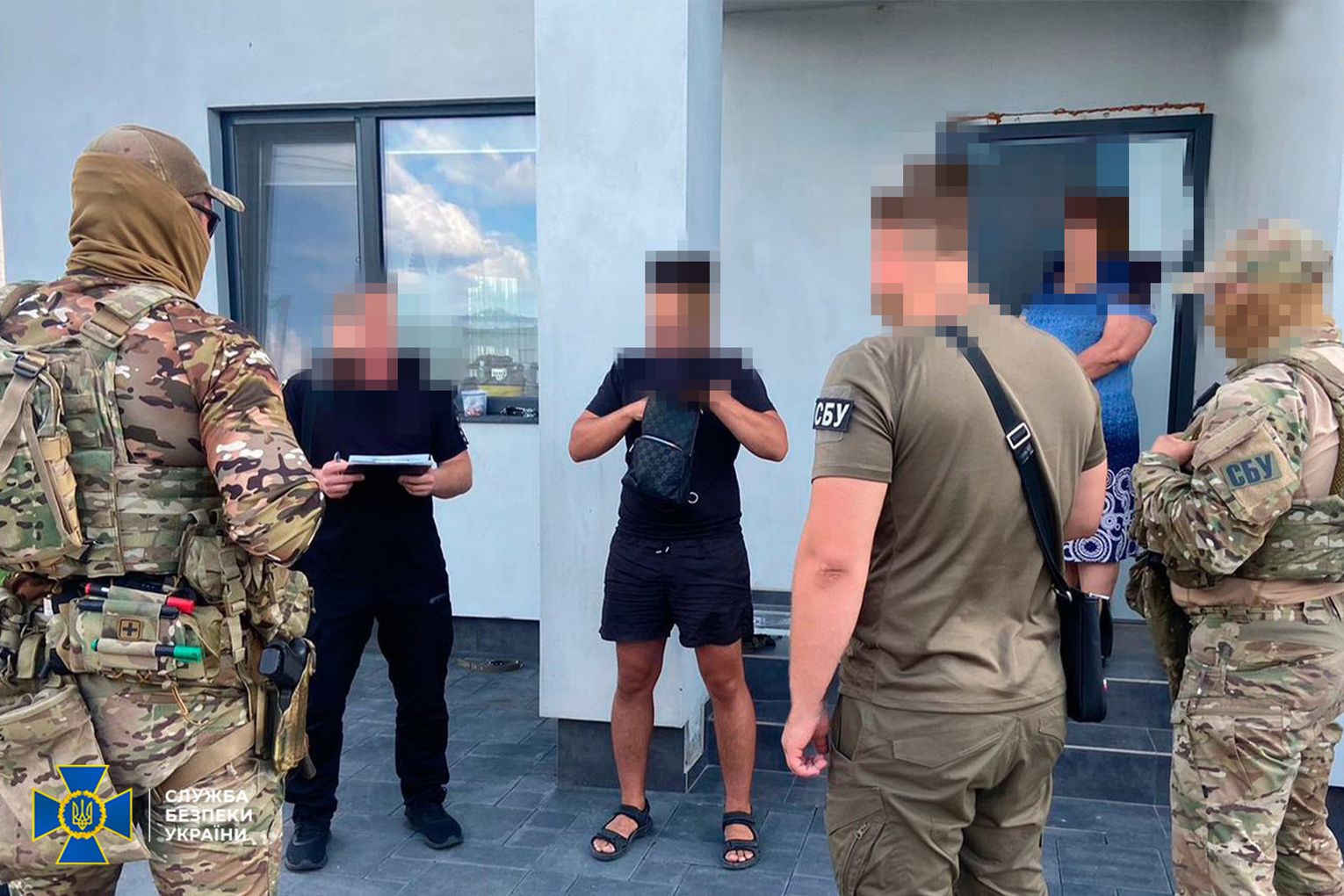 Если машина заблокировала выезд Если машина заблокировала выезд