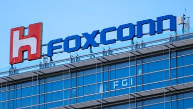 Foxconn підвищила зарплати працівникам на заводі в Китаї через протести