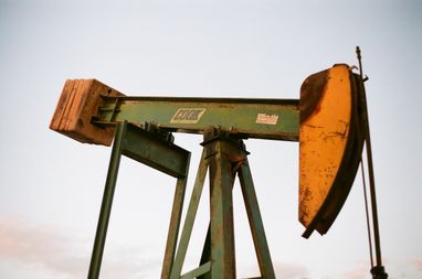 ЕС расследует импорт российской нефти через Турцию в обход санкций — Politico