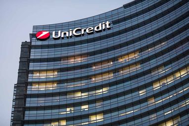 UniCredit попередив про обмеження на перекази для росіян