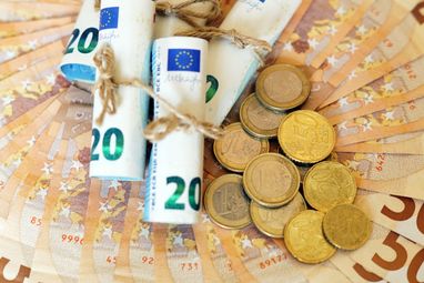 Ожидается, что базовый доход вместо социальной помощи с 1 июля будут получать около 5,5 миллионов жителей