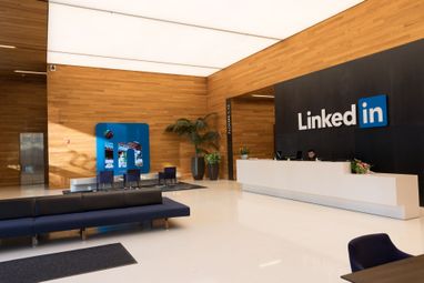 LinkedIn оштрафували на €310 млн