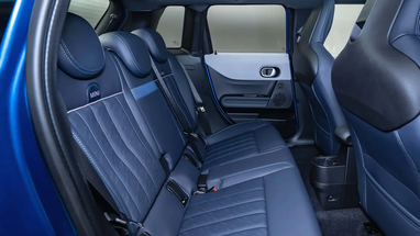 Представлен пятидверный Mini Cooper в нескольких вариантах комплектации (фото)