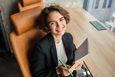 Открытые вакансии для HR-специалистов в крупных компаниях