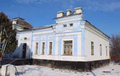 Львів’янка купила занедбаний палац на Хмельниччині за рекордну суму