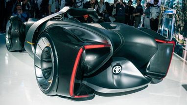 Toyota показала двомісний гоночний електрокар із віртуальною реальністю (фото)