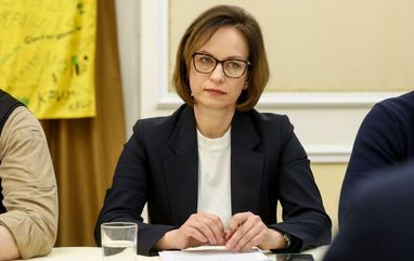 Лазебна подала у відставку з посади міністра соцполітики
