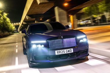 Rolls-Royce Spectre Black Badge: найпотужніше купе в історії бренду (фото, відео)